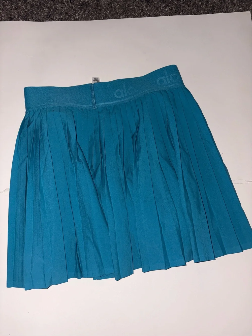 ALO Yoga Teal Pleated Tennis Skirt